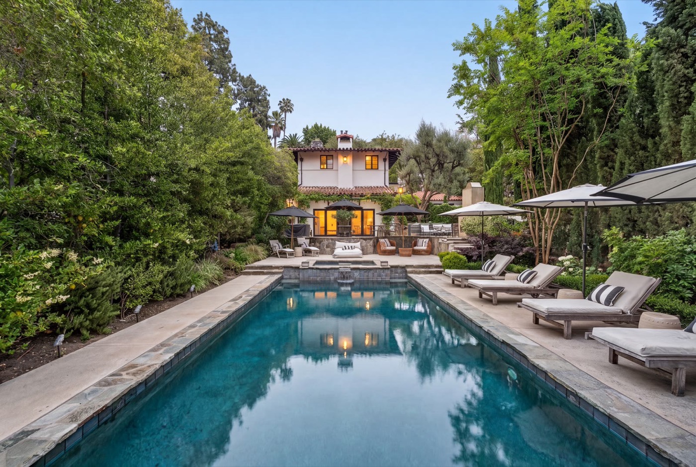 760 S San Rafael Ave, Pasadena — pool and rear exterior